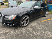 Load image into Gallery viewer, 2013 AUDI S8