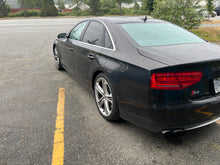 Load image into Gallery viewer, 2013 AUDI S8
