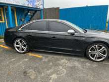 Load image into Gallery viewer, 2013 AUDI S8