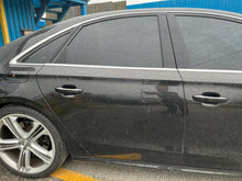 Load image into Gallery viewer, 2013 AUDI S8