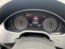 Load image into Gallery viewer, 2013 AUDI S8