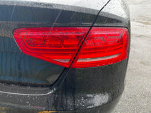 Load image into Gallery viewer, 2013 AUDI S8