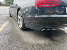 Load image into Gallery viewer, 2013 AUDI S8