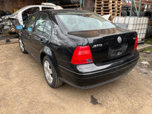Load image into Gallery viewer, 2001 VW JETTA VR6 AT
