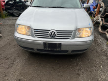 Load image into Gallery viewer, 2004 VW JETTA SILVER TDI AUTO