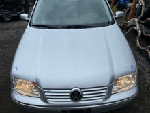 Load image into Gallery viewer, 2004 VW JETTA SILVER TDI AUTO