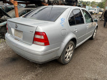 Load image into Gallery viewer, 2004 VW JETTA SILVER TDI AUTO