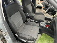 Load image into Gallery viewer, 2004 VW JETTA SILVER TDI AUTO