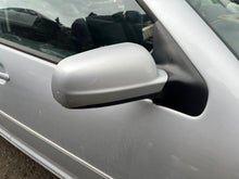 Load image into Gallery viewer, 2004 VW JETTA SILVER TDI AUTO
