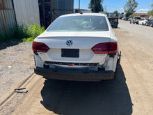 Load image into Gallery viewer, 2013 VW JETTA HYBRID