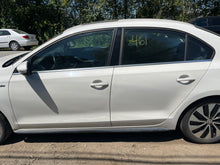 Load image into Gallery viewer, 2013 VW JETTA HYBRID