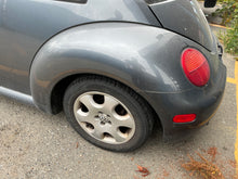 Load image into Gallery viewer, 2003 VW BEETLE TDI 5SP