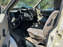 Load image into Gallery viewer, 1992 VW Eurovan MV 200Mi 2.5 Auto
