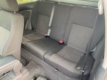 Load image into Gallery viewer, 2002 VW GOLF