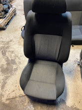 Load image into Gallery viewer, 2002 VW GOLF