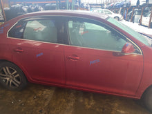 Load image into Gallery viewer, 2006 VW JETTA RED 2.5