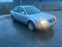Load image into Gallery viewer, 2003 VW PASSAT 2.8 V6 5SP
