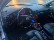 Load image into Gallery viewer, 2003 VW PASSAT 2.8 V6 5SP