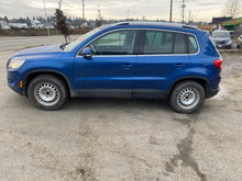 Load image into Gallery viewer, 2009 VW TIGUAN