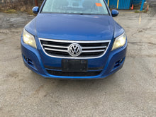 Load image into Gallery viewer, 2009 VW TIGUAN