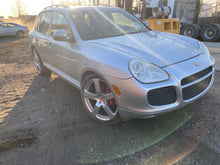 Load image into Gallery viewer, 2005 PORSCHE CAYENNE TURBO S