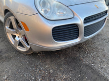 Load image into Gallery viewer, 2005 PORSCHE CAYENNE TURBO S