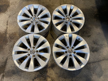 Load image into Gallery viewer, 2010 VW CC