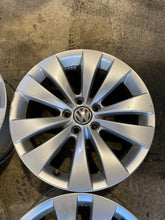 Load image into Gallery viewer, 2010 VW CC
