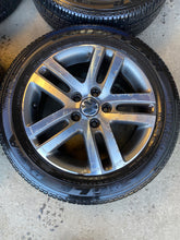 Load image into Gallery viewer, 2006 VW JETTA RED 2.5