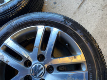 Load image into Gallery viewer, 2006 VW JETTA RED 2.5
