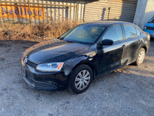 Load image into Gallery viewer, 2013 VW Jetta 2.0 Auto