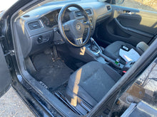 Load image into Gallery viewer, 2013 VW Jetta 2.0 Auto