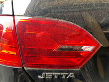 Load image into Gallery viewer, 2013 VW Jetta 2.0 Auto