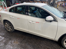 Load image into Gallery viewer, 2011 VOLVO S60