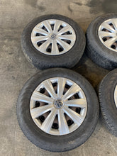 Load image into Gallery viewer, 2013 VW Jetta 2.0 Auto