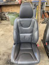 Load image into Gallery viewer, 2011 VOLVO S60
