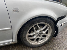 Load image into Gallery viewer, 2004 VW GTI