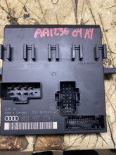 Load image into Gallery viewer, 2004 AUDI A4 1.8 6MT