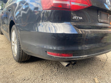 Load image into Gallery viewer, 2017 VW JETTA TSI