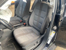 Load image into Gallery viewer, 2017 VW JETTA TSI