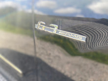 Load image into Gallery viewer, 2007 MERCEDES ML63