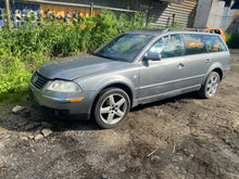 Load image into Gallery viewer, 2003 VW Passat SW 2.8 4 Motion