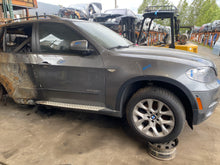 Load image into Gallery viewer, 2012 BMW X5