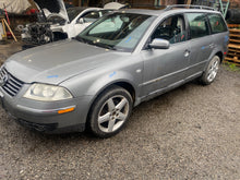 Load image into Gallery viewer, 2003 VW Passat SW 2.8 4 Motion