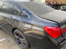 Load image into Gallery viewer, 2011 BMW 750XI