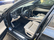 Load image into Gallery viewer, 2011 BMW 750XI