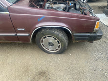Load image into Gallery viewer, 1985 VOLVO 760GLE 2.4 6cyl TD