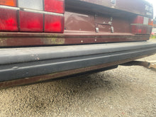 Load image into Gallery viewer, 1985 VOLVO 760GLE 2.4 6cyl TD