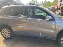 Load image into Gallery viewer, 2010 VW TIGUAN ENG NFG