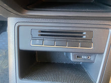 Load image into Gallery viewer, 2016 VW TIGUAN 2.0 AWD
